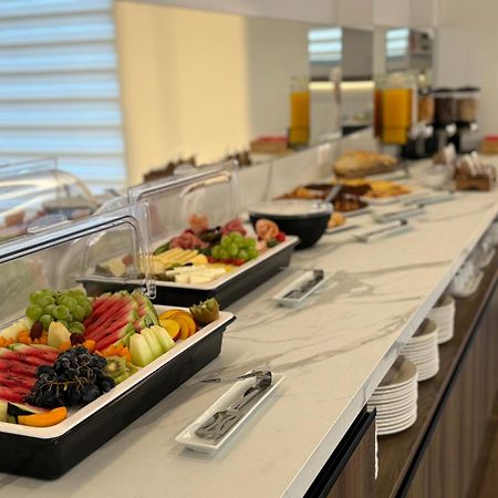 סרנדה Kalasa Hotel מראה חיצוני תמונה