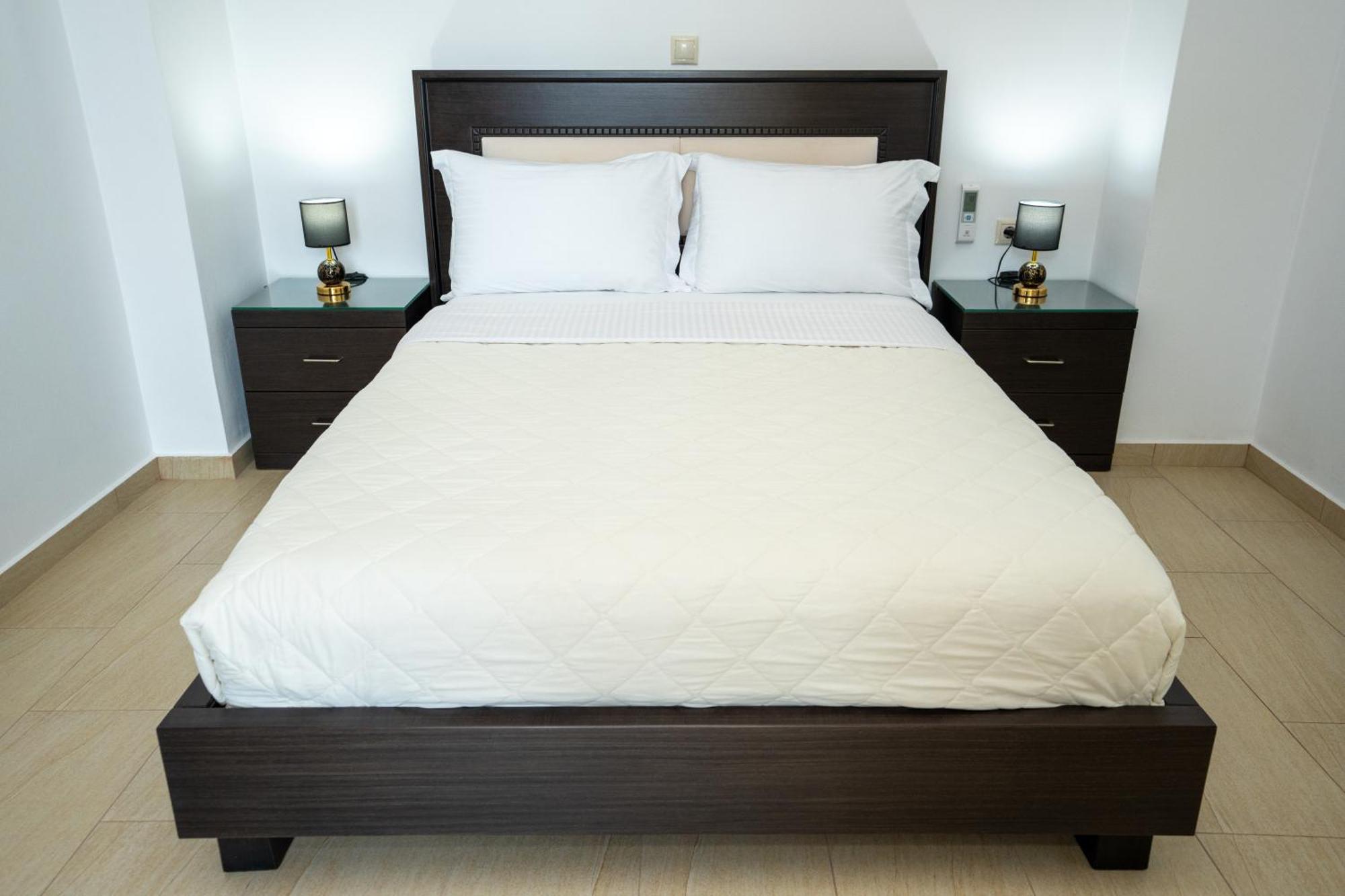 סרנדה Kalasa Hotel מראה חיצוני תמונה