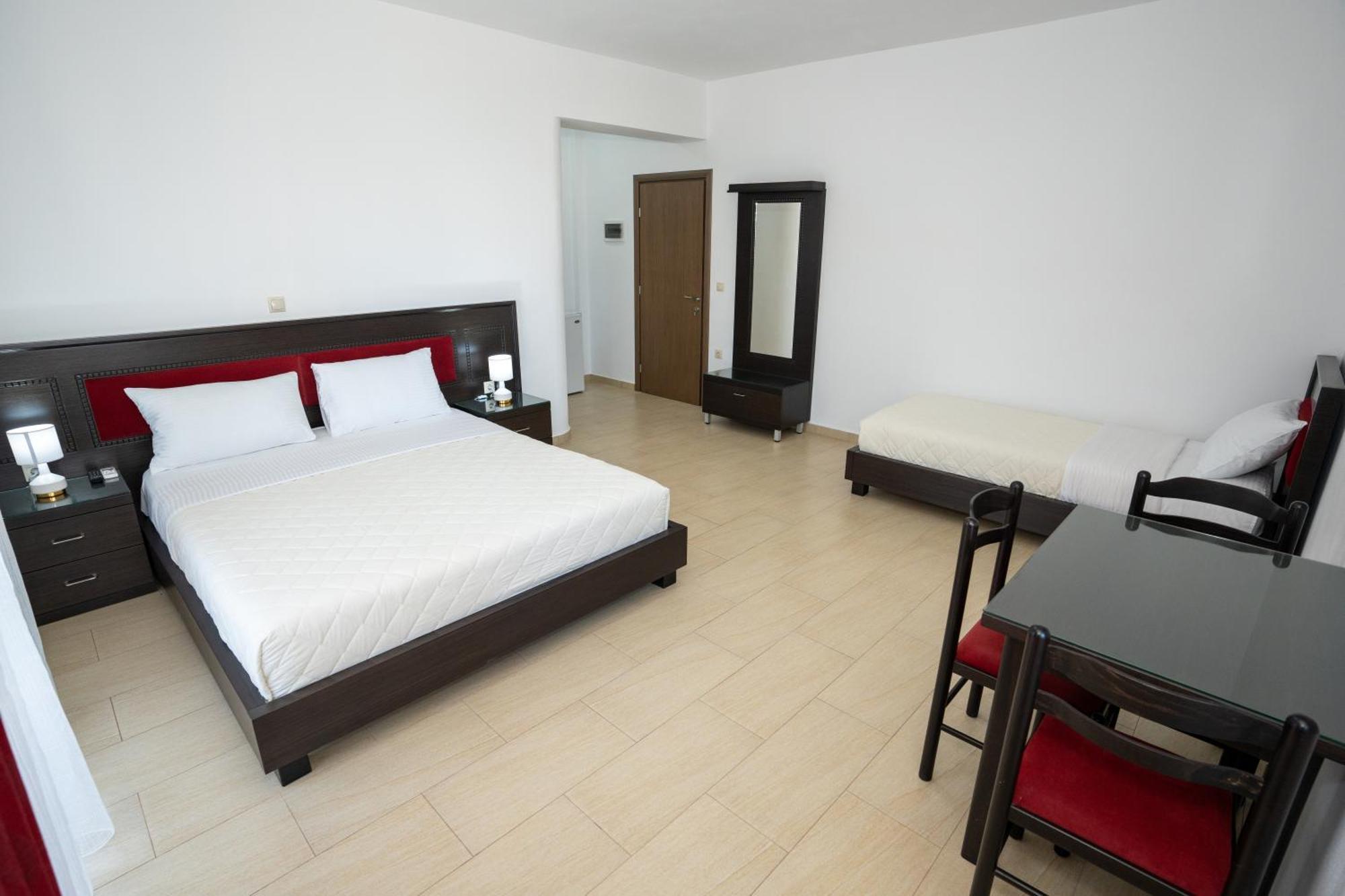 סרנדה Kalasa Hotel מראה חיצוני תמונה