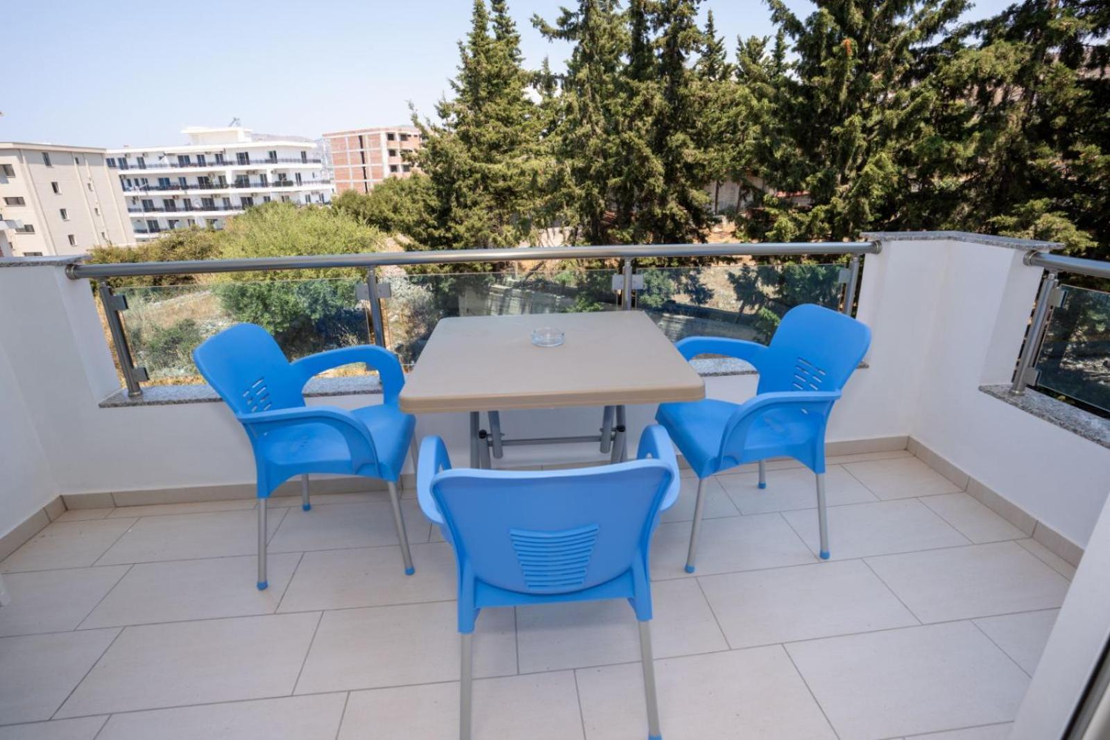 סרנדה Kalasa Hotel מראה חיצוני תמונה